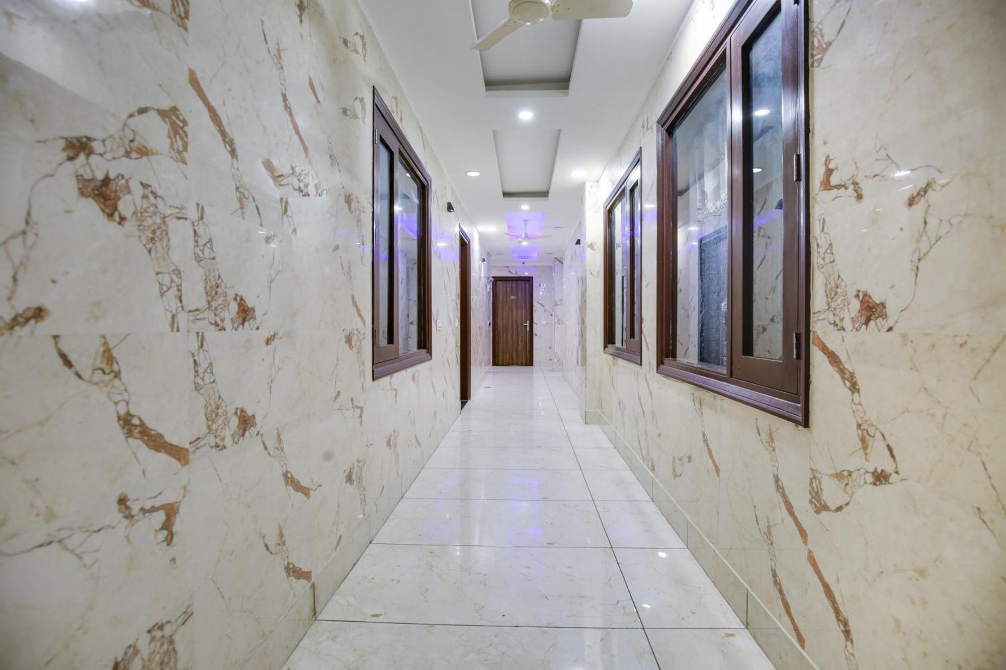 Mohali Hotel O Royal מראה חיצוני תמונה