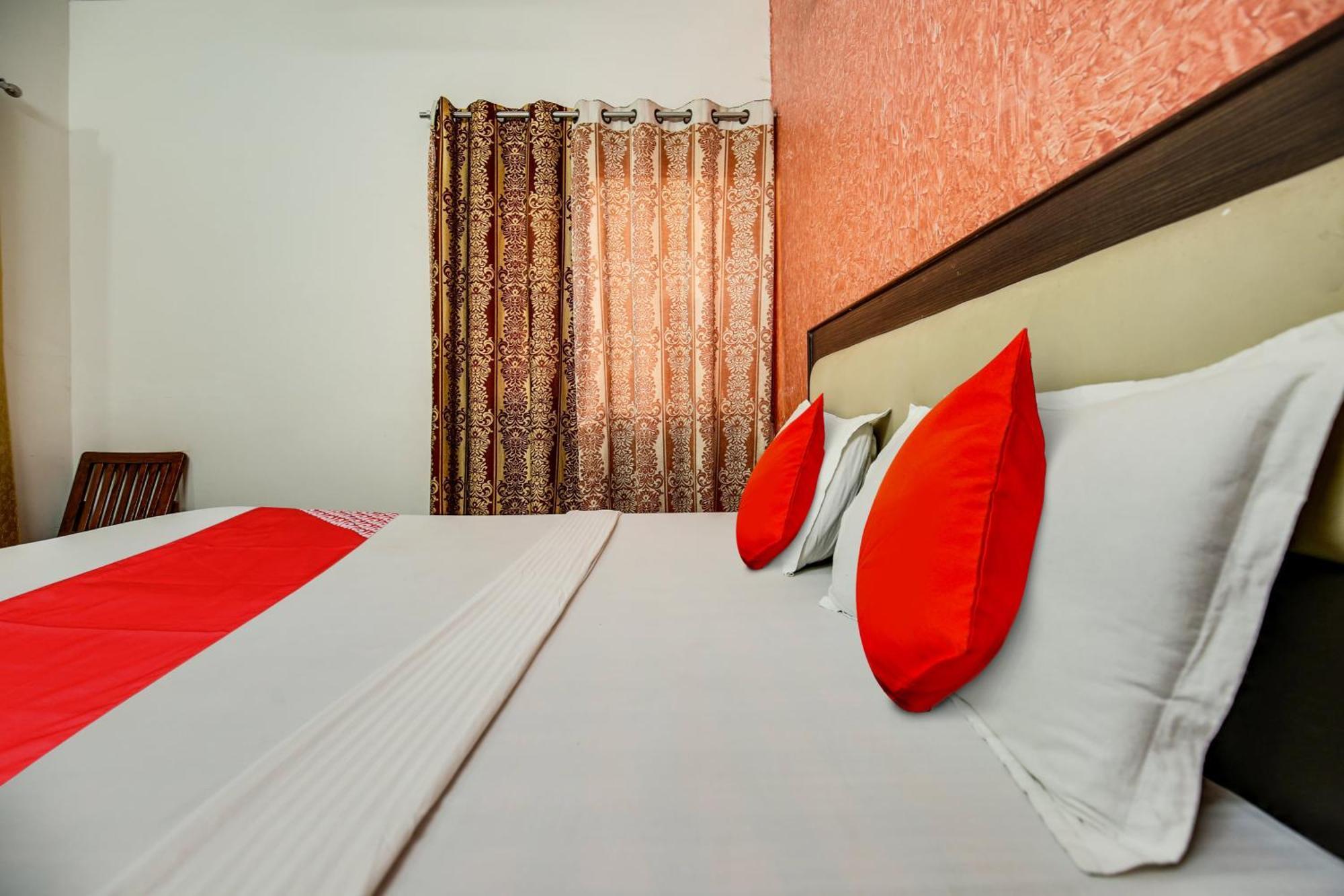 Mohali Hotel O Royal מראה חיצוני תמונה