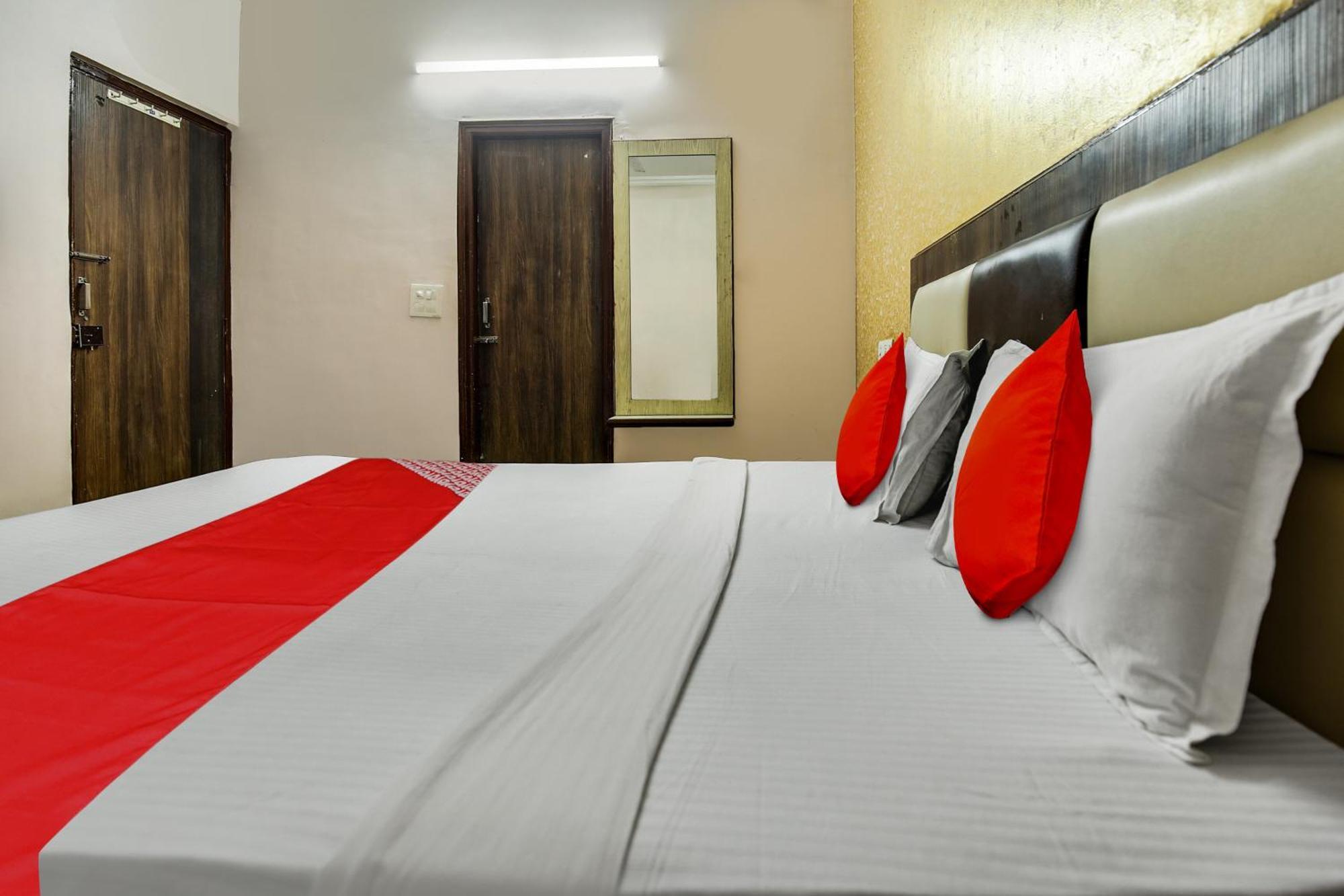 Mohali Hotel O Royal מראה חיצוני תמונה